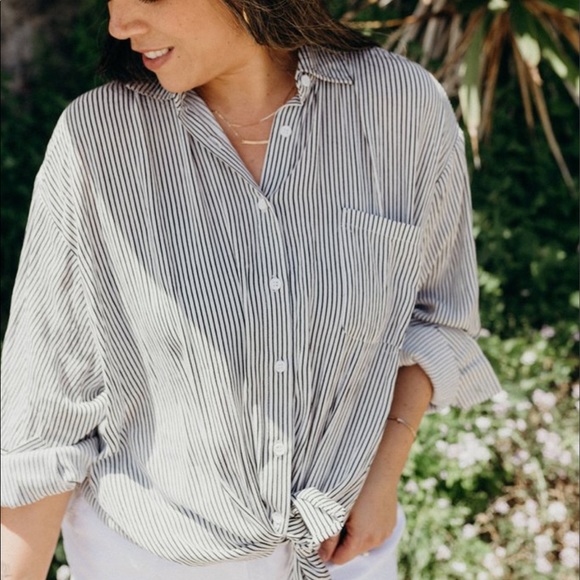 Carly Jean Los Angeles Tops - BNWOT CJLA “Tate” Long Sleeve Blouse